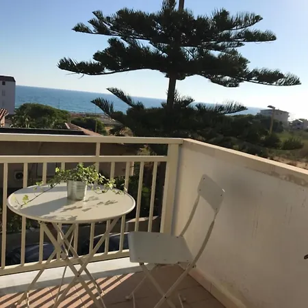 Frontemare Bed & Breakfast